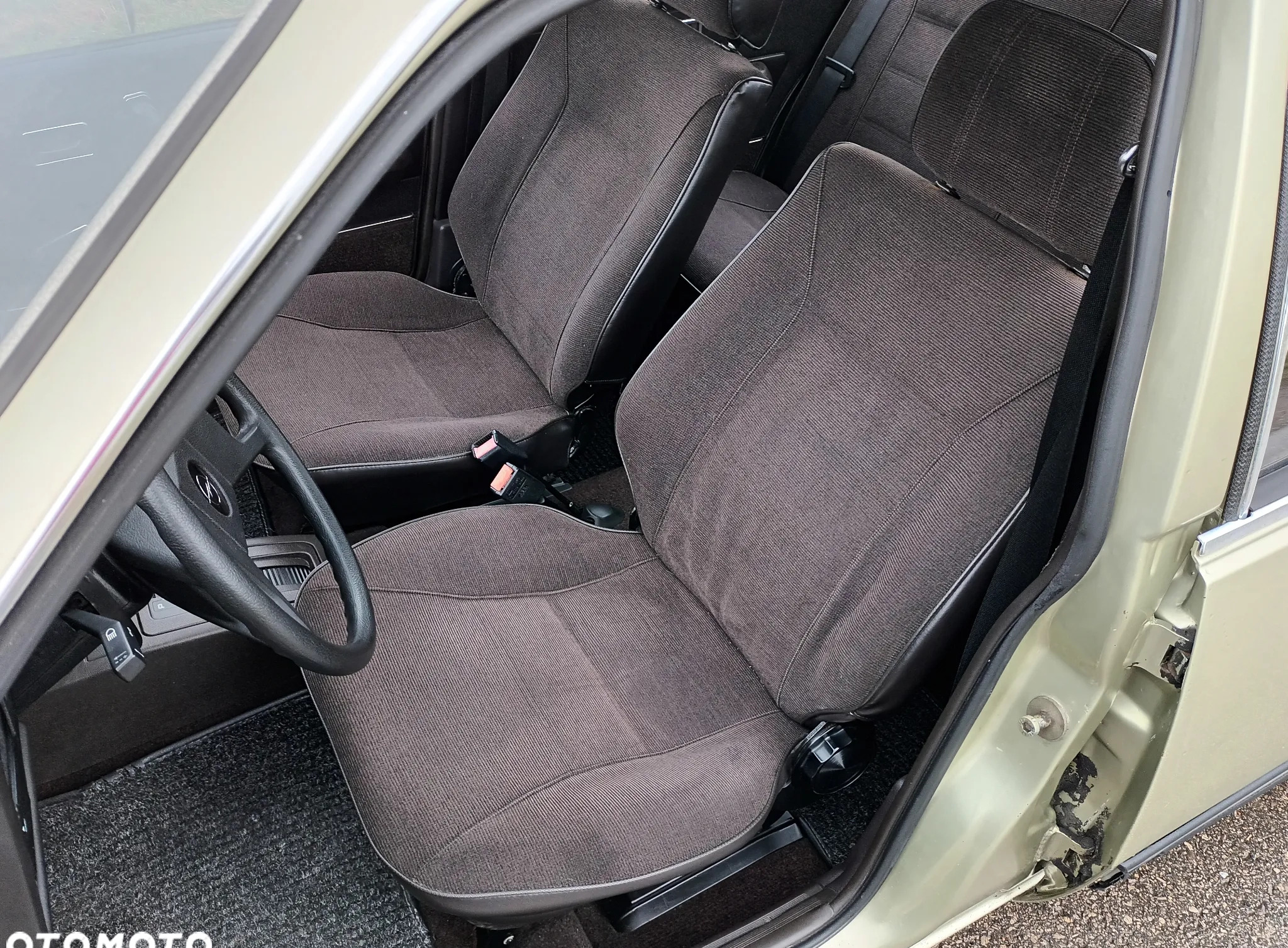 Opel Ascona cena 13900 przebieg: 141700, rok produkcji 1984 z Końskie małe 631
